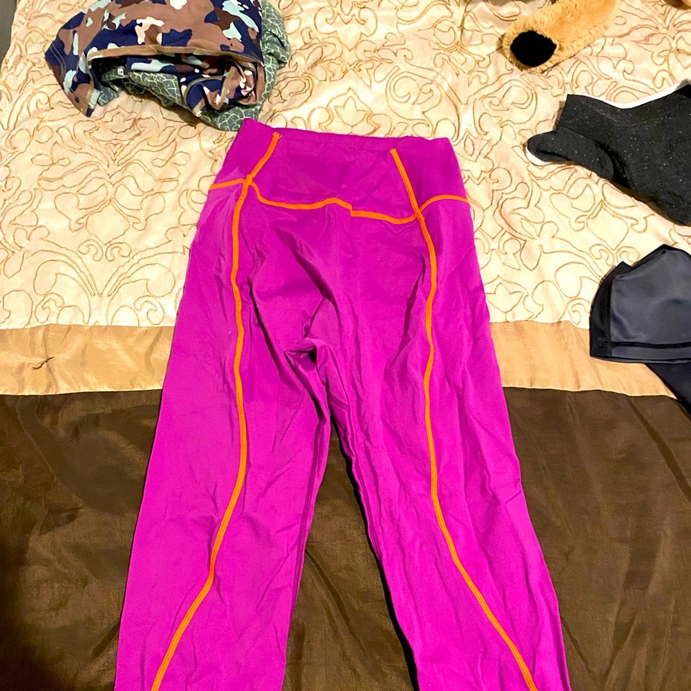 Buffbunny leggings size medium